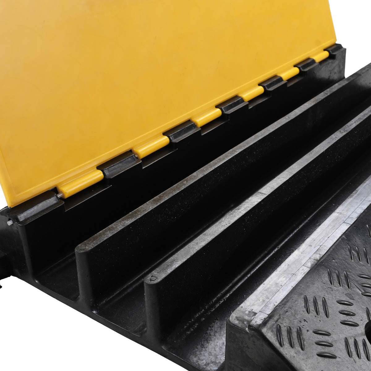 Cable Ramp Rubber Hose Protector 3 Channel for 3" Cables