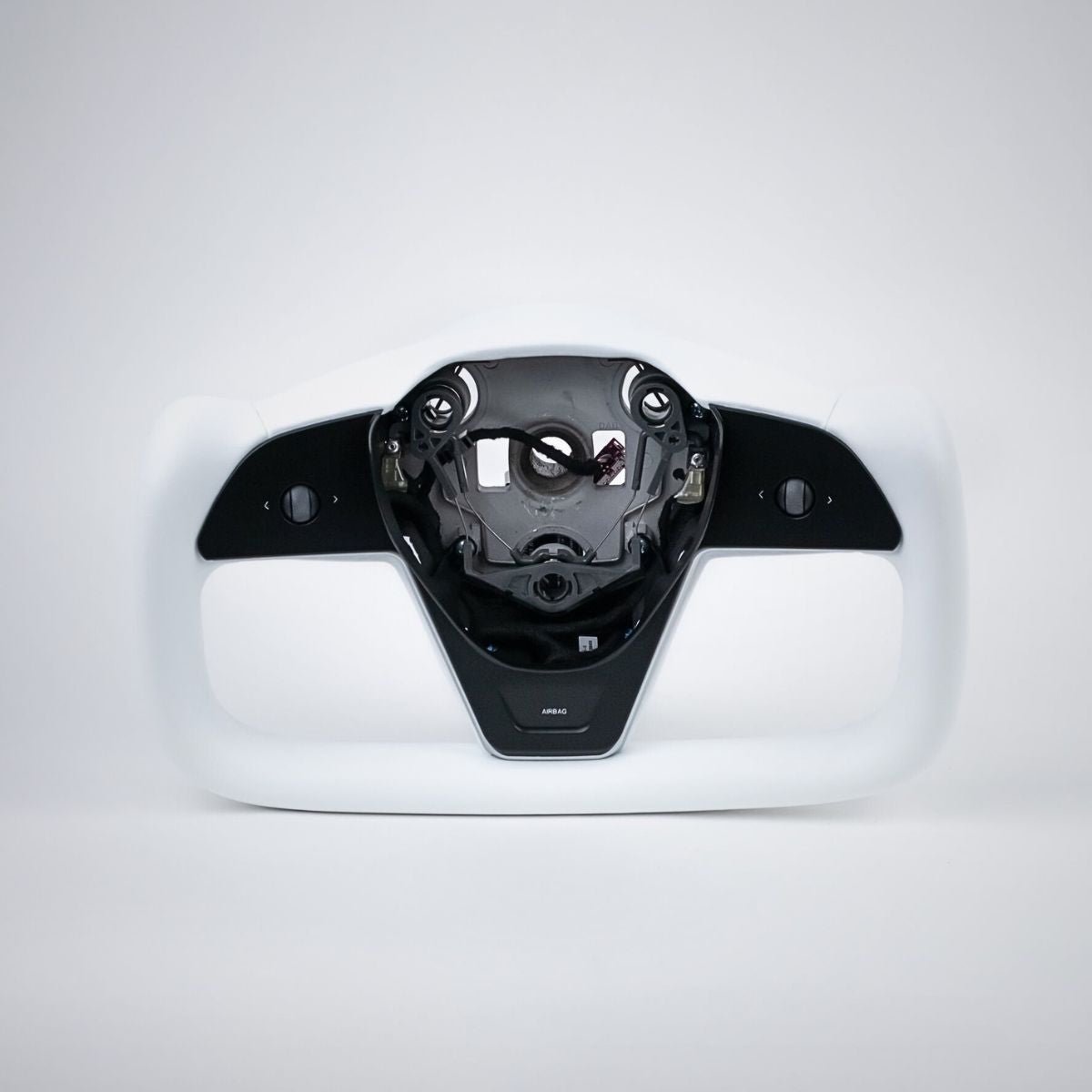 L Yoke Plaid Steering Wheel for Tesla Model 3 / Y【White Leather】